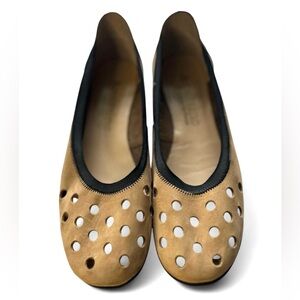 NEW Aquitain Suede Chic Tan Women's Ballets Size 40 (9.5 US )